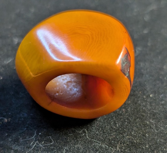 Vintage Bakelite Ring - Gem