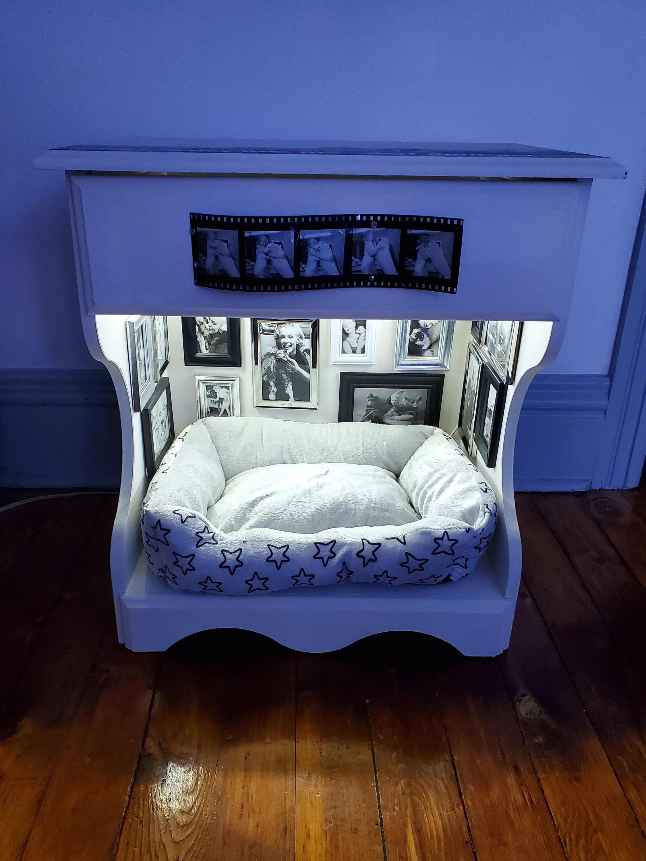 Marilyn Monroe Dog Bed/ Side Table Etsy