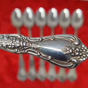 7X LH Tsp Oneida Kennett Square Distinction Deluxe Ice Tea Spoons HH Stainless
