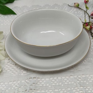 Gravy Boat Arzberg Bayern china Porfellanfibrik Vintage White W/Gold Trim