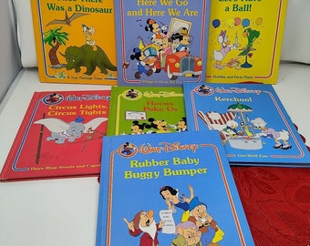 7X VINTAGE 1984 Walt Disney Things to Do Collection