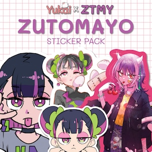 Könnte beinhalten: Ein Sticker-Paket mit drei Comicfiguren mit verschiedenen Frisuren und Kleidung. Die Figuren sind im farbenfrohen Anime-Stil mit leuchtenden rosa, violetten, grünen und schwarzen Akzenten gezeichnet. Das Sticker-Paket trägt den Titel "ZUTOMAYO STICKER PACK" und enthält den Text "YUKAI x ZTMY".