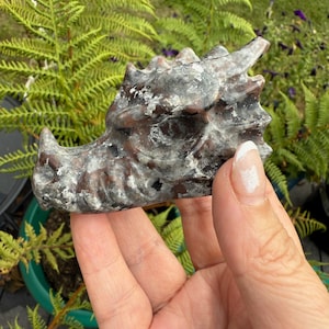 Yooperlite Dragon Head UV Reactive