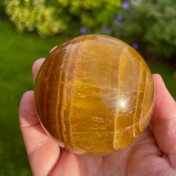 Sphère de fluorite jaune