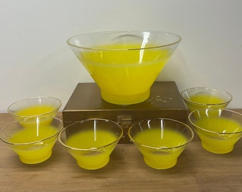 Blendo yellow mcm serving bowl set mcm mid mod vintage 7 piece set