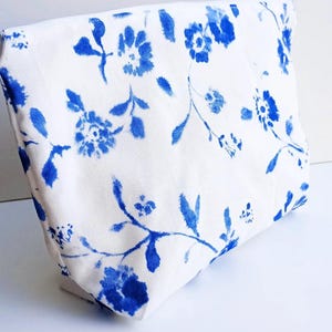 Make-up bag - zip pouch - wash bag - handmade - large