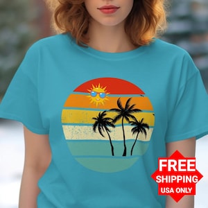 Retro Sunset Palm Trees Vintage Summer T-Shirt, Beach Vibes Graphic Tee, Tropical Island Vacation Shirt, Sun and Palm Trees Tshirt