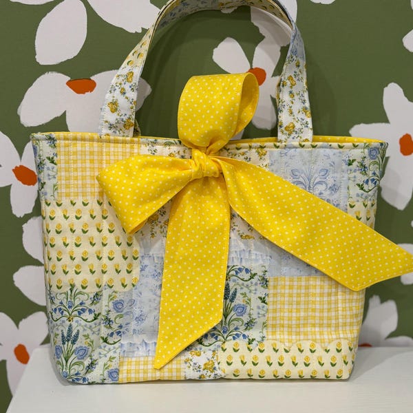 Quilted Bible/Book Bag