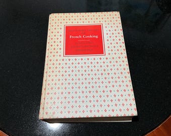 Vintage Mastering the Art of French Cooking, 1966 Thirteenth Printing,  Julia Child, Hardcover in Great Good Condition