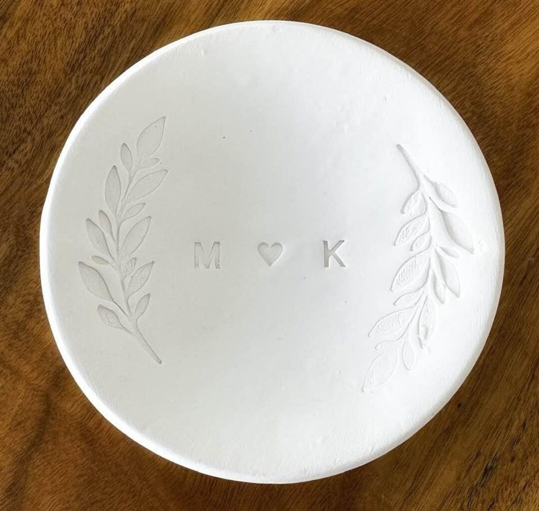 Minimalist Custom Wedding Gift, Ring Dish, Initials, Wedding Gift, Personalized Gift Ring Dish