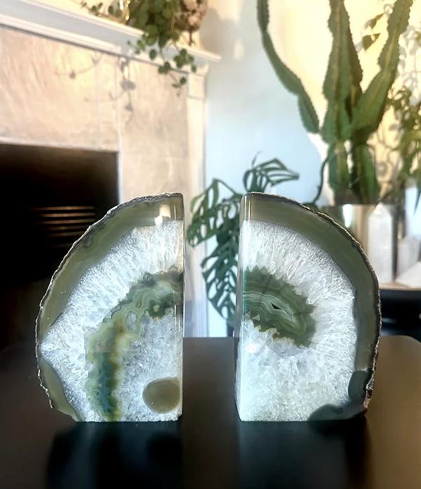 ユニークな7ポンドクリスタルアゲートブックエンドXXL（グリーン