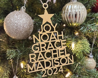 Personalized  Family Name Tree Ornament 2025 Christmas Tree Ornament - Ornaments Keepsake for Relatives