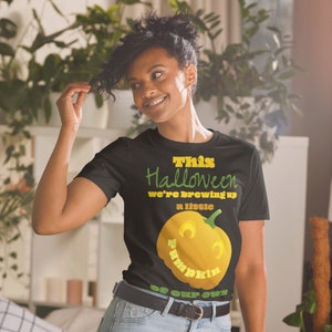 Pregnancy Halloween Pumpkin Announcement Shirt - Halloween Brewing