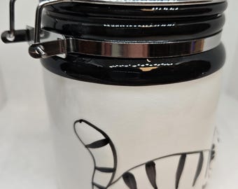 Tea tin coffee tin cat tomcat tin storage
