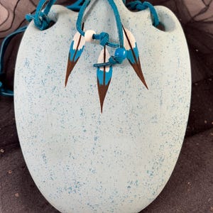 Vintage Signed Santa Fe Style Hanging Ceramic Wall Vase Teal Leather Feathers