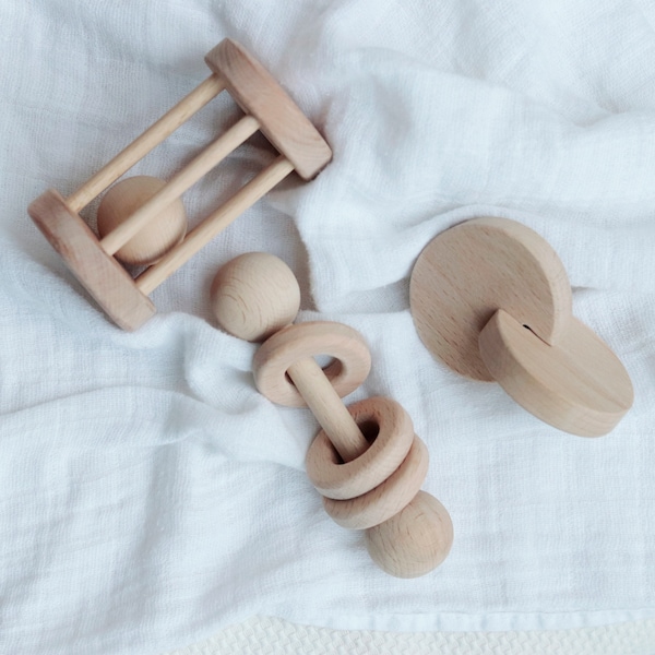 Nature-Inspired Montessori Toys Infant Wooden Rattles & Interlocking Disc | Safe Sensory Playtime, Personalized Gift For Newborn Baby Shower