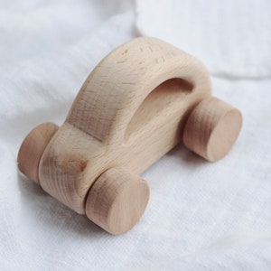 Personalized WOODEN MINI CAR Pull Push Toy | Montessori Playtime Joy | Christmas, Newborn Baby Shower, 1st Birthday, Custom Gift for Toddler