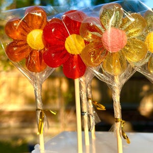 Lollipops flowers. Bachelorette Party. Baby shower gifts. Wedding favours. Birthday party gifts. Lollipops. Candy. Wedding decor.Handmade