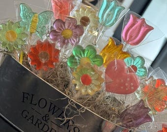 Handmade Flower Lollipops, Wedding Favors, Birthday Treats