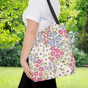 Daisy Blush Floral Tote Bag, Trendy Flower Shoulder Bag, Botanical Eco Friendly Grocery Bag, Aesthetic Bag, Cute Tote Bag, Reusable Bag