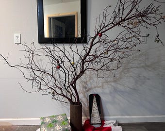 40-60 in. Manzanita Branch, Natural Tree Wood - SHIPS FREE (US Domestic)