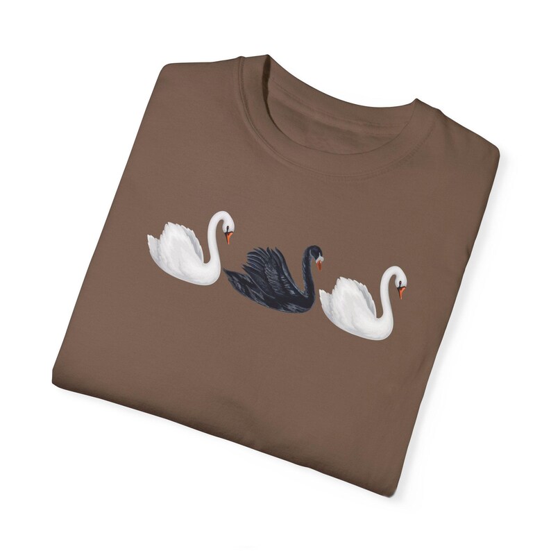Cottagecore Swans shirt boho cottage core comfort kleuren vintage tshirt zwarte zwaan coquette esthetische t-shirt cadeau T-shirt vogel retro stijl T-shirt afbeelding 7