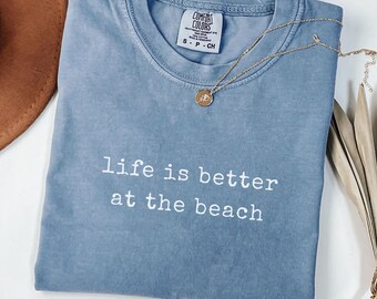 Camiseta playera para amantes del océano, camiseta con estética costera, camiseta minimalista para vacaciones de verano, regalo playero para amantes del surf.