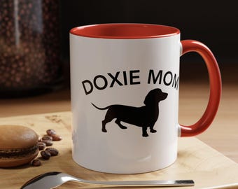 Taza para mamá de perros salchicha, regalo para amantes de los perros salchicha, taza de café para mamá de perros, linda taza de perro salchicha para ella, idea de regalo para dueños de mascotas, taza de cerámica para amantes de los perros salchicha