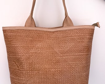 Bolso de mano de cuero marroquí hecho a mano: bolso de viaje con relieve