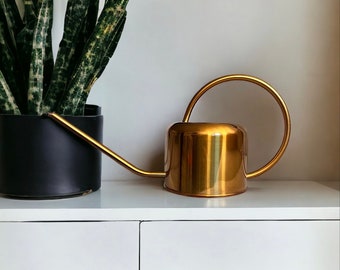 0.9 L Watering Can - Modern Style Watering Pot for Indoor Plants or Outdoor Plants- Galvanised Powder Coated Steel - Brass