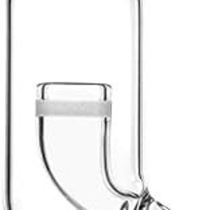 Puede incluir: Un aparato de laboratorio de vidrio transparente con un brazo lateral y una sección bulbosa. El aparato tiene una sola abertura en la parte superior y una sola abertura en el lateral.