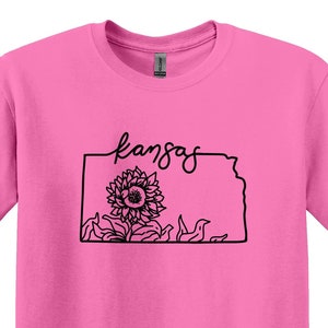 Kansas State Shirt, State of Kansas Shirt, Travel Shirt, Travel Gift, Kansas Shirt, Kansas Gift, Kansas Travel Gifts