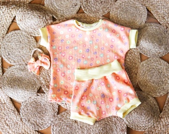 Cute spring floral baby girl outfit, baby girl spring clothes, baby girl clothes