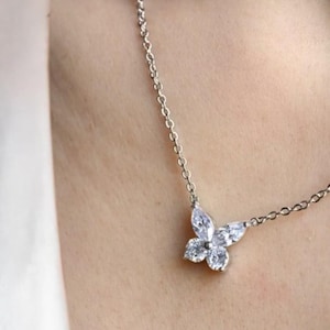 Diamond Butterfly Necklace, 14k Solid Gold Butterfly Necklace, Dainty Butterfly Necklace, Tiny Butterfly Diamond Pendant, Gift for women