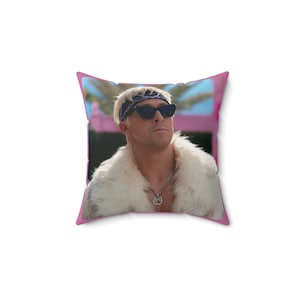 Ryan Gosling pillow allows fans to cuddle up at night