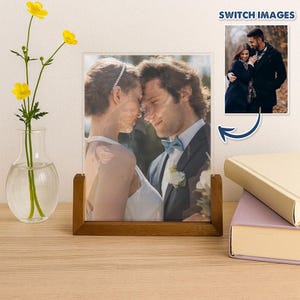 Cartão fotográfico de casamento lenticular personalizado, presente personalizado para recém-casados com suporte de madeira, lembrança de aniversário, presente exclusivo para casais