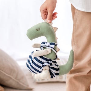 Personalized doll/rag doll/Linen dinosaur/stuffed doll/rag dinosaur/1st birthday gift