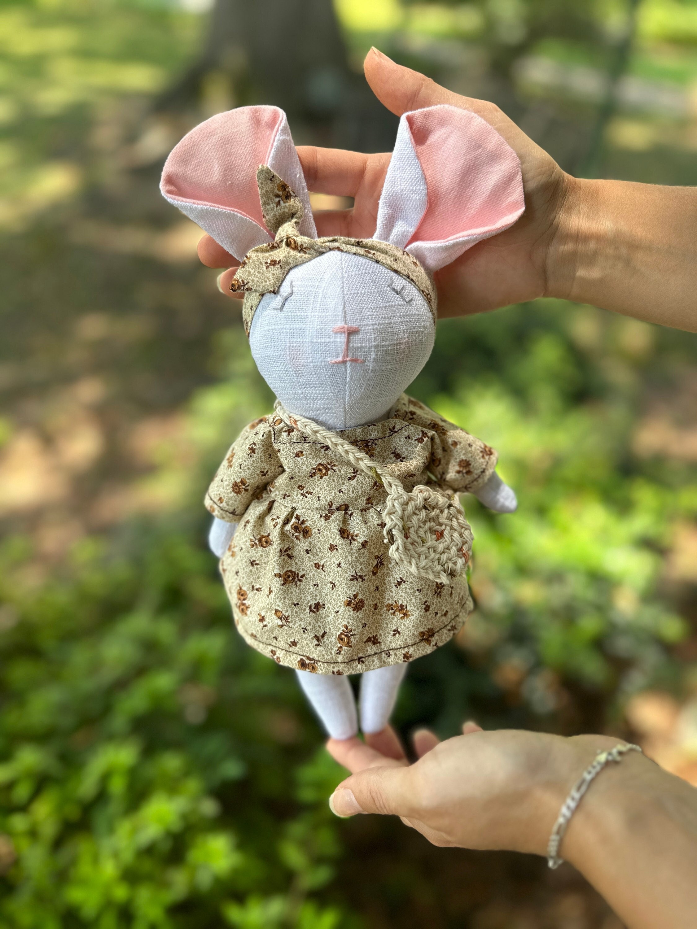 Handmade Fabric Mouse Doll/stuffed Animal/linen Mouse/gift for Baby