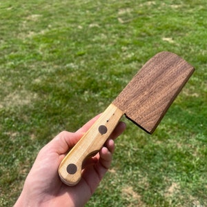 Cheese knife set