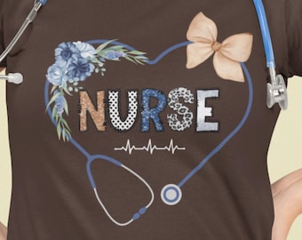 花柄聴診器ハート柄ナースTシャツ：RN、LPNギフト