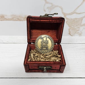 One Day at a Time Coin, Sobriety Gift for Men & Women, Serenity Prayer Token, Recovery Keepsake, Inspirational Chip, 12 Step AA NA Medallion Treasure Box (+7.99)