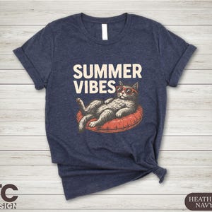 Summer Vibes Cool Cat T-Shirt, Summer Vacation Beach Crewneck, Gift for Cat Lovers, Cat Mom Shirt, Women Summer Cat Tee, Gift for Her