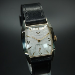 Beautiful Vintage Wittnauer Manual Wind Dress Watch