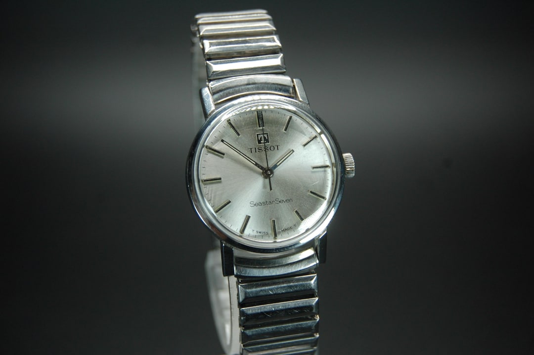 TISSOT Seastar Seven 自動巻き腕時計 A3008 TISSOT Seastar Seven 自動巻き腕時計 A3008 Vintage Tissot