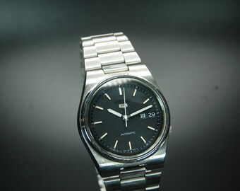 Vintage Seiko 5 Automatic Watch ref#7009 3160