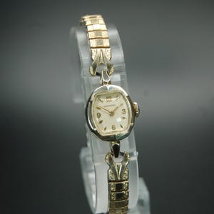 Beautiful Vintage Ladies Longines Dress Watch
