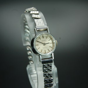 Orologio Elegante 1197B – Display Nero, Retroilluminato, Sottile, Impermeabile 50 M - 2