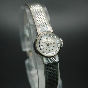 Vintage Ladies Bucherer Manual Wind Dress Watch