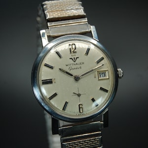 Beautiful Vintage Wittnauer Geneve Dress Watch