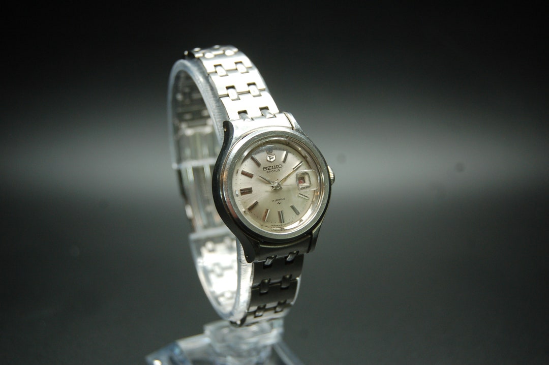 稼働品 SEIKO セイコー コーラス 手巻き デイト レディース スクエア 